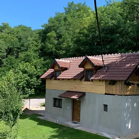 Vikend Kuca Pod Lipom Villa Rudnik Exterior photo
