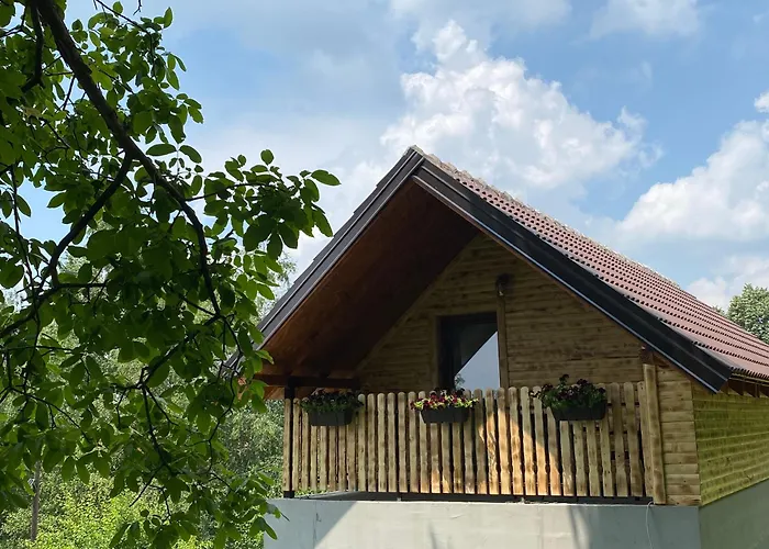 Vikend Kuca Pod Lipom